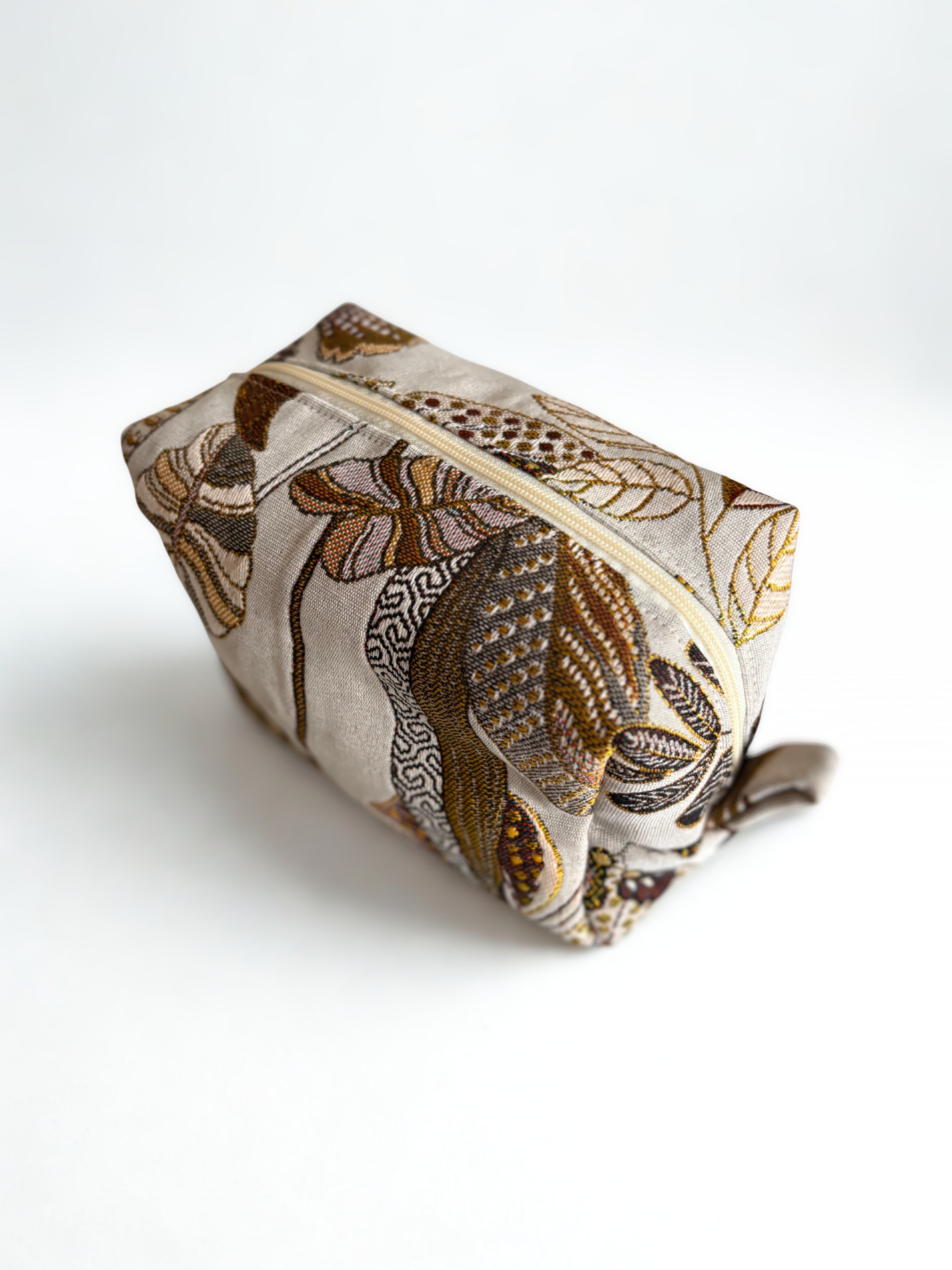 Make-up Pouch